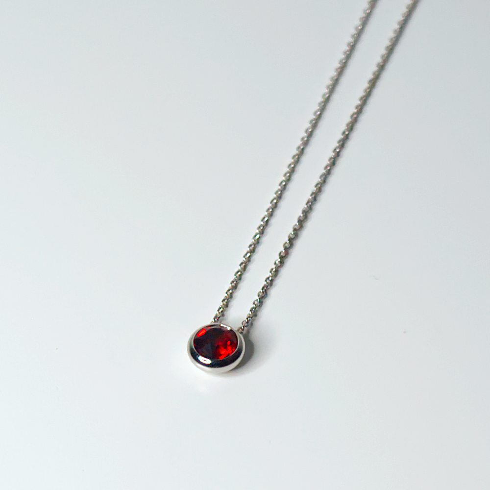 STAINLESS STEEL CRYSTAL NECKLACE