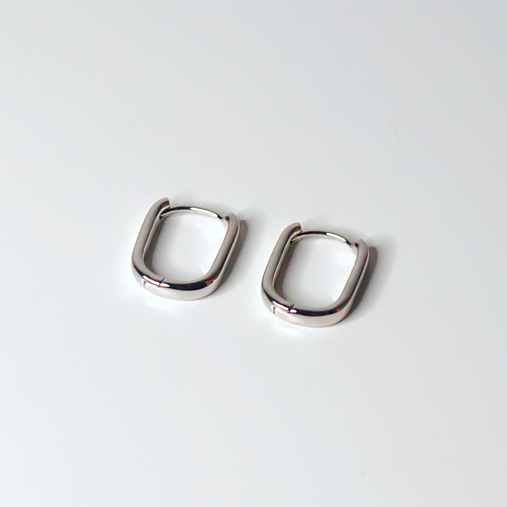 SQUARE HOOPS